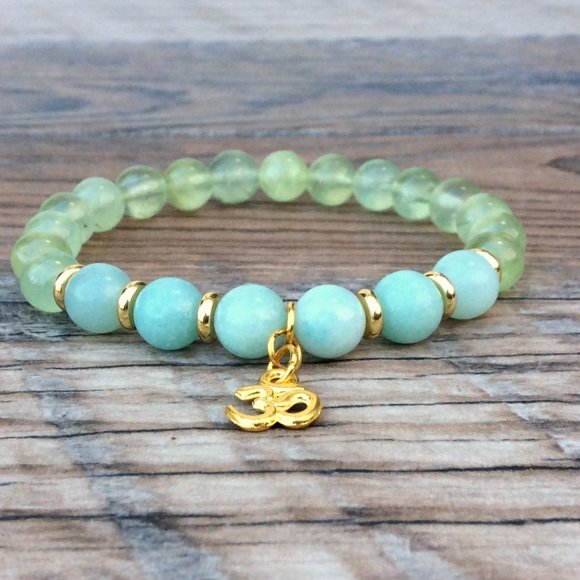 Prehnite bracelet with Om charm, Amazonite, healing bracelet - Picture 3 of 10